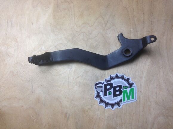 Лапка тормоза (верх подножки) pitbikemarket.ru